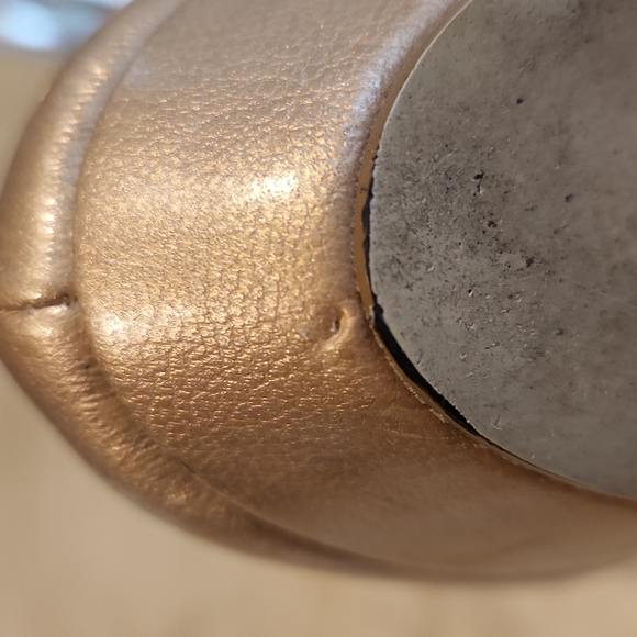 2010s Penny Loves Kenny size 8.5 gold/champagne platform heels - Picture 10 of 11